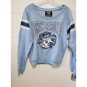 women size S university North Carolina UNC light blue soft sweatshirt ram mascot
